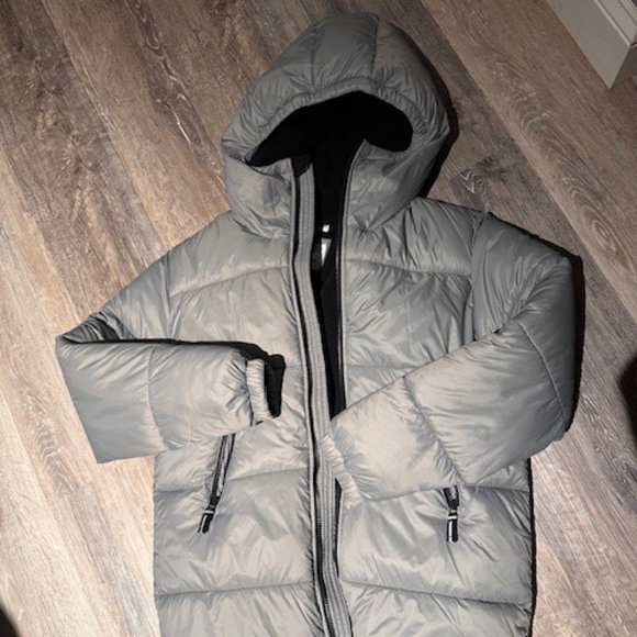 BOYS GAP WINTER PUFFER COAT - Picture 1 of 2